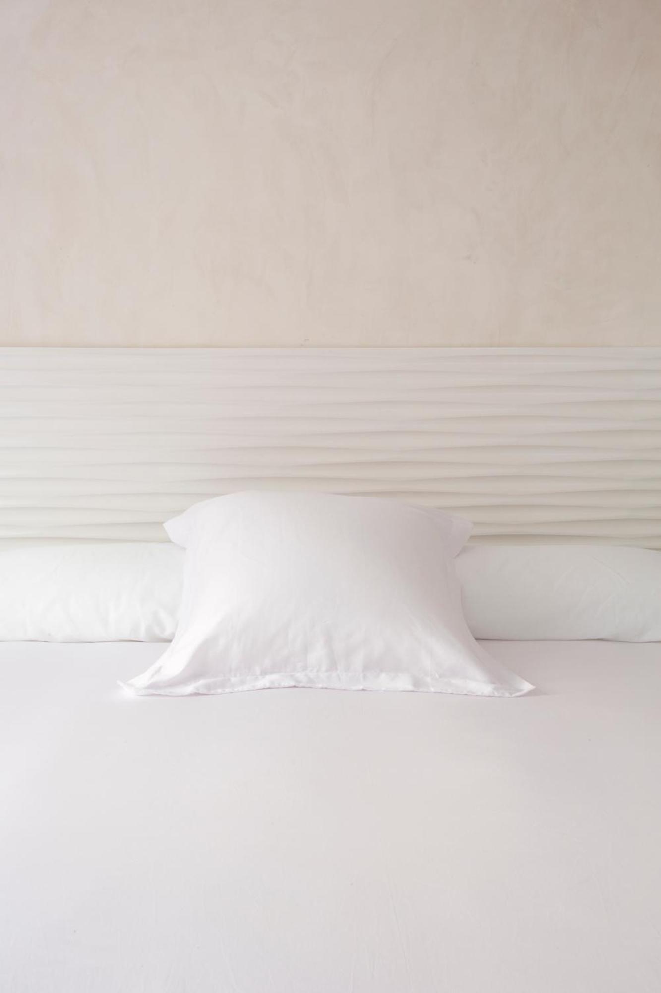Antidoto Rooms San Agustin - Recomendado Para Adultos Toledo Eksteriør billede