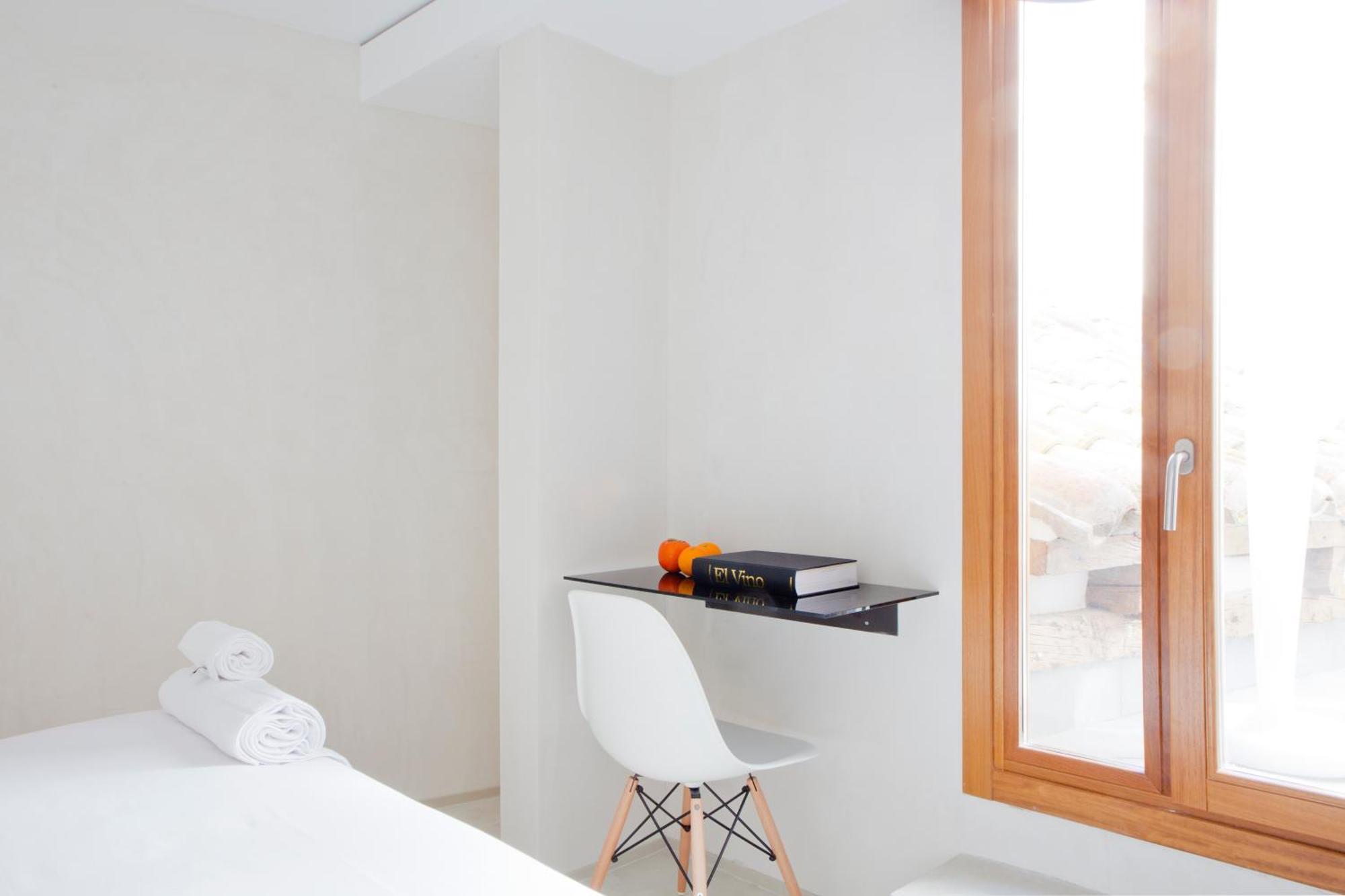 Antidoto Rooms San Agustin - Recomendado Para Adultos Toledo Eksteriør billede