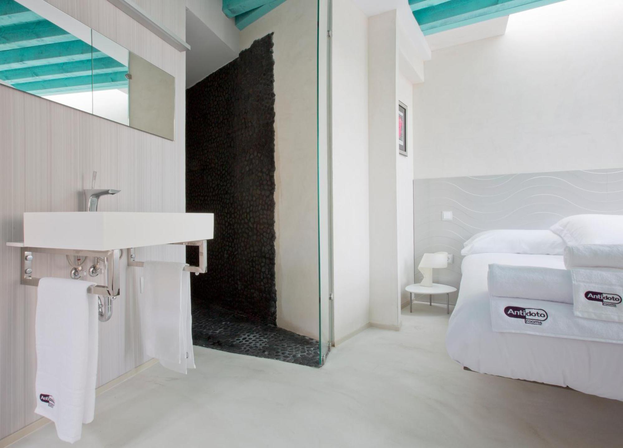 Antidoto Rooms San Agustin - Recomendado Para Adultos Toledo Eksteriør billede