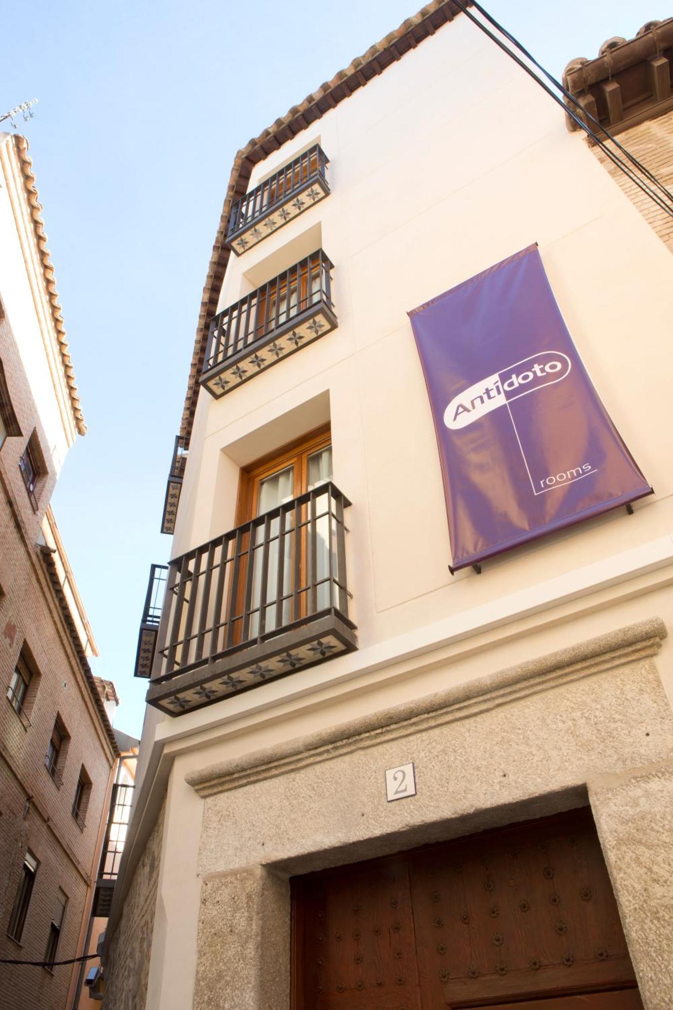 Antidoto Rooms San Agustin - Recomendado Para Adultos Toledo Eksteriør billede